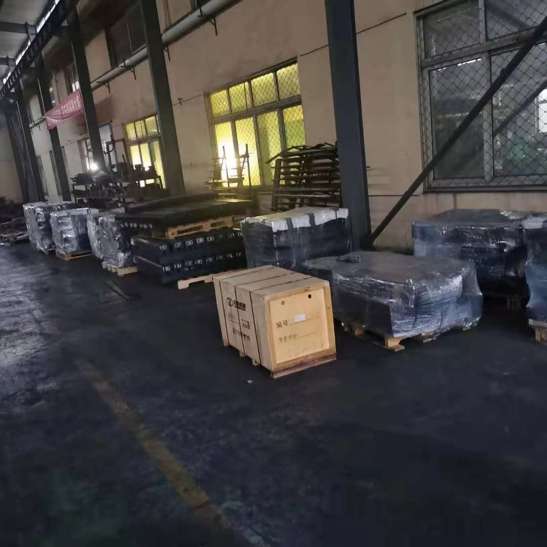 球磨機(jī)橡膠襯板